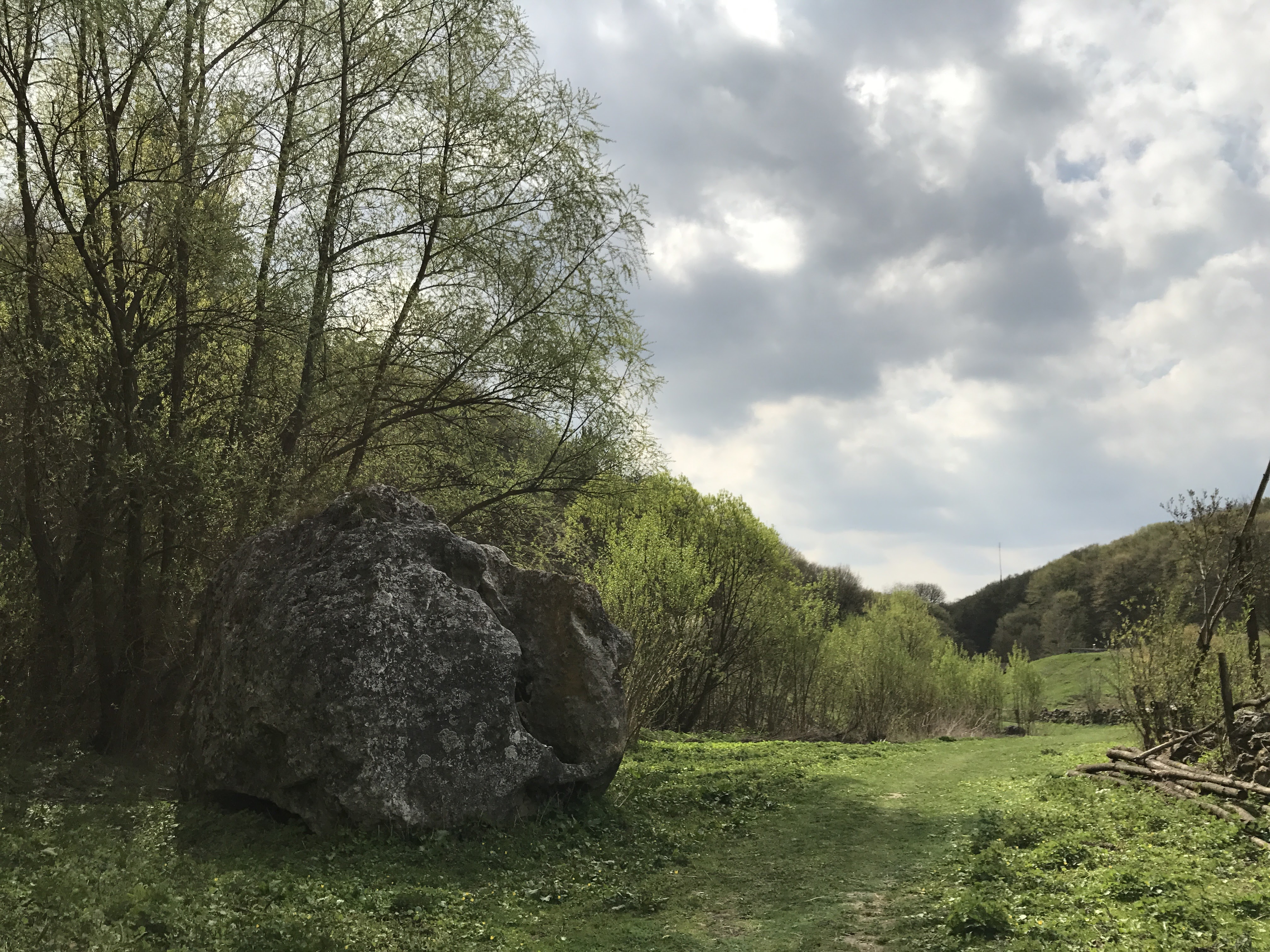 село Морозів
